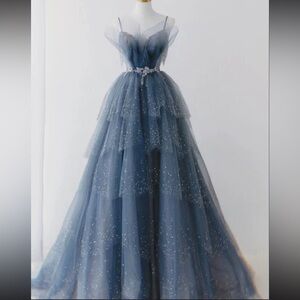 Light mesh blue prom dress, size 4 (medium fitting)